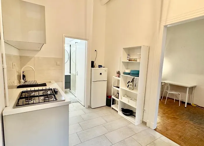 K16 Spacious 2br Apartment Budapest