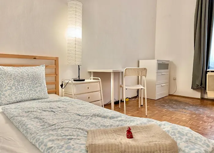 K16 Spacious 2br Apartment *