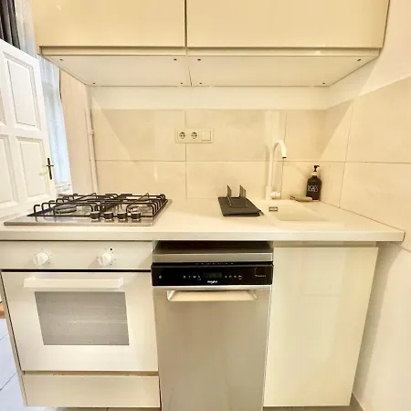 K16 Spacious 2br Apartament Budapeszt